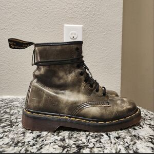 SOLD Dr. Martens | Grey Rub Off | UK6